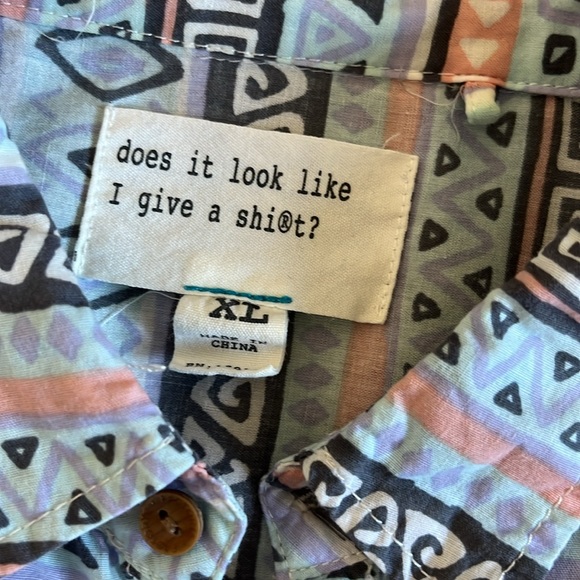 Men’s button down - Picture 3 of 4